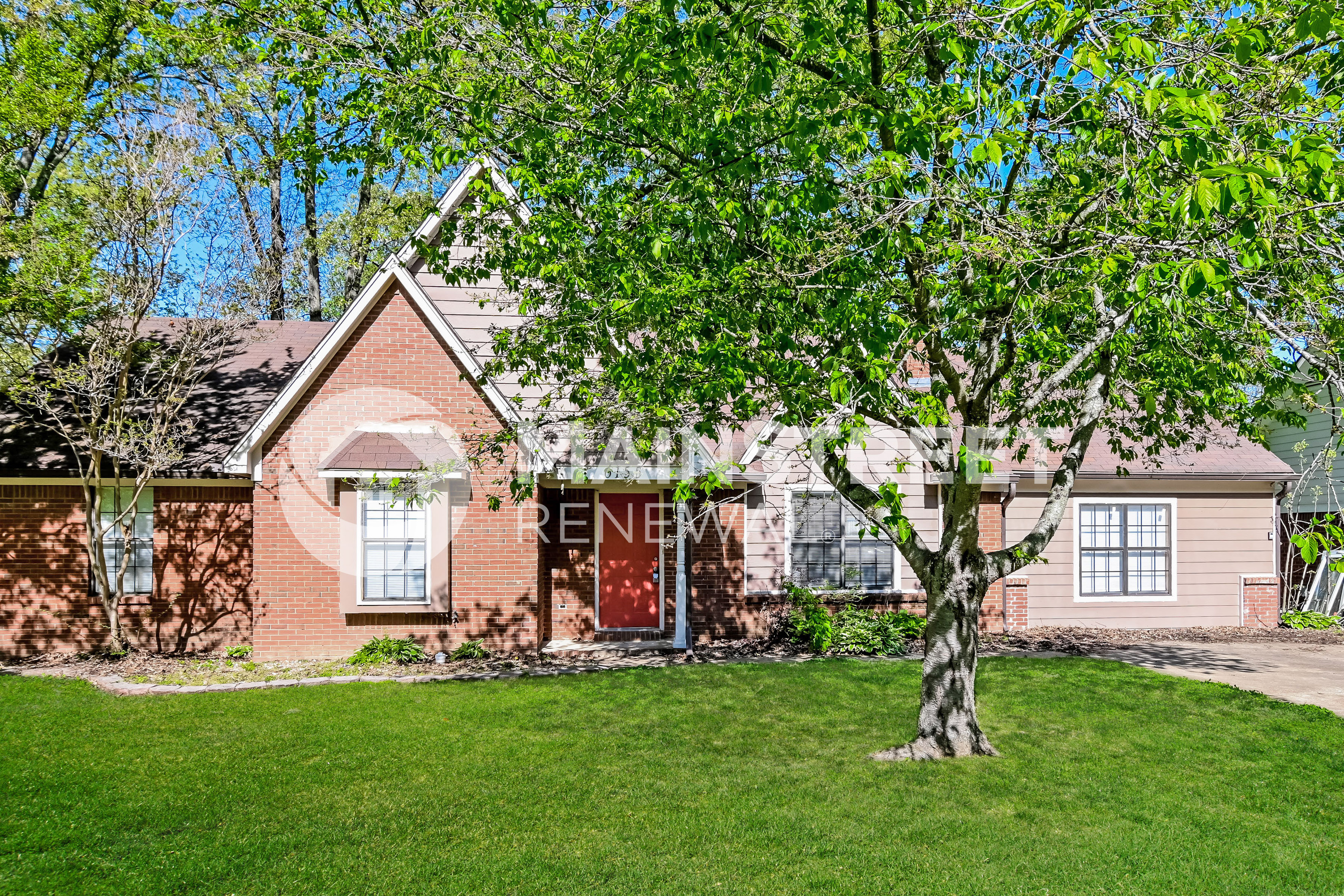 6155 Cherokee Drive Olive Branch, MS 38654